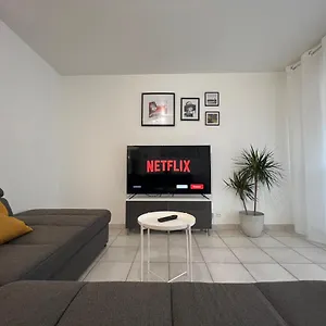 Grand T2 Centre Avec Parking Gratuit , Toulouse France
