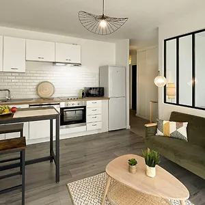 Homey Botania - New - En Hyper-centre - Cosy - Moderne - Netflix Et Wifi Inclus - Situé à 150m De La Gare , Annemasse France